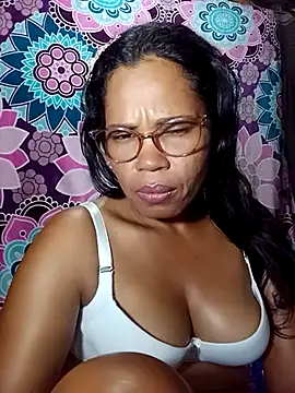 Snapshot of Yandris_1212 chatting on 02/07/26, 01:53 Yandris 1212 online show from 02/07/26, 01:53