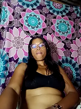 Snapshot of Yandris_1212 chatting on 02/10/26, 01:53 Yandris 1212 online show from 02/10/26, 01:53