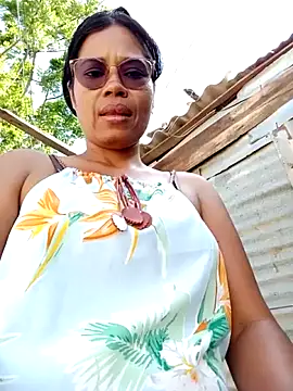 Snapshot of Yandris_1212 chatting on 02/26/26, 02:05 Yandris 1212 online show from 02/26/26, 02:05