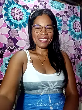 Snapshot of Yandris_1212 chatting on 03/02/26, 12:13 Yandris 1212 online show from 03/02/26, 12:13