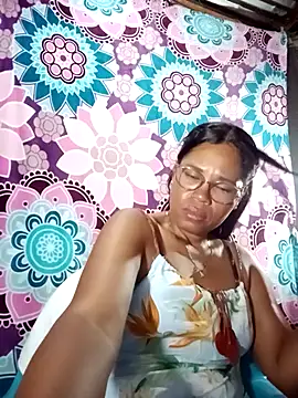 Snapshot of Yandris_1212 chatting on 03/11/26, 01:11 Yandris 1212 online show from 03/11/26, 01:11