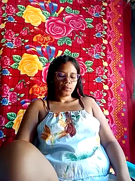 Snapshot of Yandris_1212 chatting on 03/14/26, 01:49 Yandris 1212 online show from 03/14/26, 01:49