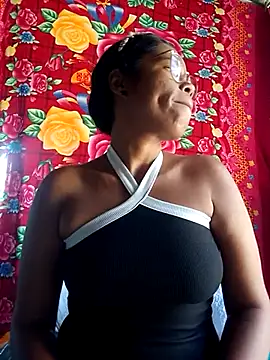 Snapshot of Yandris_1212 chatting on 03/15/26, 02:01 Yandris 1212 online show from 03/15/26, 02:01