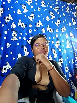 Snapshot of Yandris_1212 chatting on 03/21/26, 01:21 Yandris 1212 online show from 03/21/26, 01:21