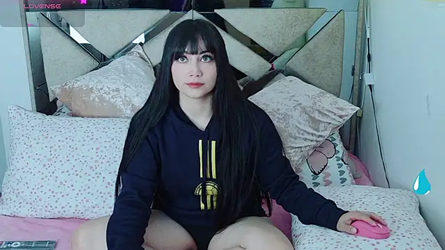 Sabrinaaa   online show from 07/07/26, 03:27