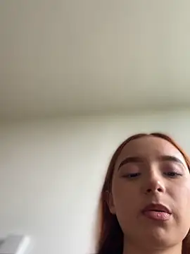 Snapshot of Carithooo chatting on 02/19/26, 06:59 Carithooo online show from 02/19/26, 06:59