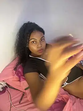 Snapshot of Valerii__smithh chatting on 04/18/26, 02:26 Valerii smithh online show from 04/18/26, 02:26