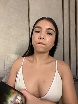 Snapshot of lilithdya chatting on 03/05/26, 10:28 lilithdya online show from 03/05/26, 10:28