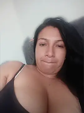 Katysaez online show from 05/22/26, 08:36