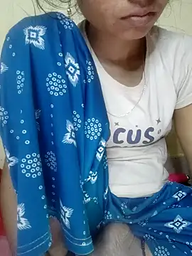 Snapshot of annugirl chatting on 02/18/26, 05:25 annugirl online show from 02/18/26, 05:25