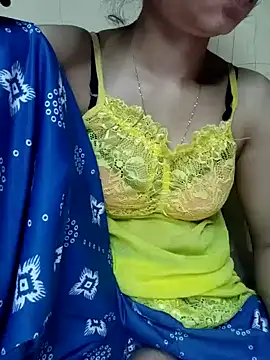 Snapshot of annugirl chatting on 02/23/26, 01:52 annugirl online show from 02/23/26, 01:52