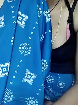 Snapshot of annugirl chatting on 03/05/26, 07:59 annugirl online show from 03/05/26, 07:59