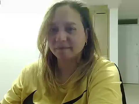 Snapshot of ketty_Riley chatting on 05/07/26, 04:40 ketty Riley online show from 05/07/26, 04:40