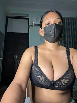 Snapshot of RadhikaHotty chatting on 04/29/26, 05:30 RadhikaHotty online show from 04/29/26, 05:30