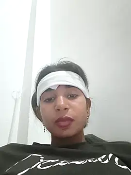 Snapshot of Cute-Natashaa chatting on 03/03/26, 04:35 Cute-Natashaa online show from 03/03/26, 04:35