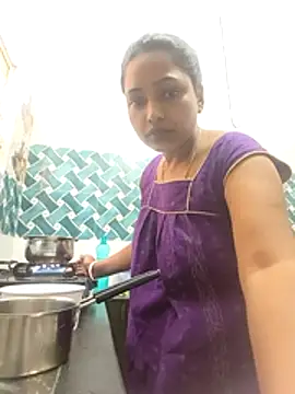 Hot-Tinaa online show from 02/21/26, 03:18