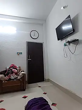 Snapshot of Hot-Tinaa chatting on 03/11/26, 01:22 Hot-Tinaa online show from 03/11/26, 01:22