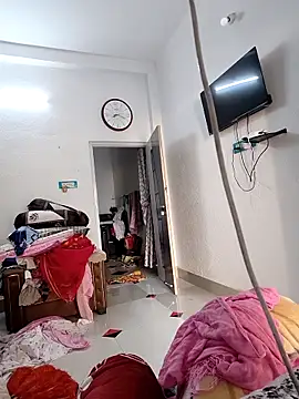 Snapshot of Hot-Tinaa chatting on 03/23/26, 02:48 Hot-Tinaa online show from 03/23/26, 02:48