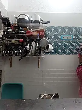 Snapshot of Hot-Tinaa chatting on 03/24/26, 02:44 Hot-Tinaa online show from 03/24/26, 02:44