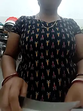 Snapshot of Hot-Tinaa chatting on 03/31/26, 03:56 Hot-Tinaa online show from 03/31/26, 03:56