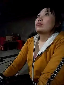 lia-coy online show from 02/19/26, 03:19