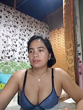 LoveSammantha24xxx online show from 06/22/26, 08:17