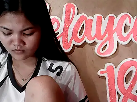 Snapshot of PinaySkinnyJust18 chatting on 01/18/26, 10:02 PinaySkinnyJust18 online show from 01/18/26, 10:02