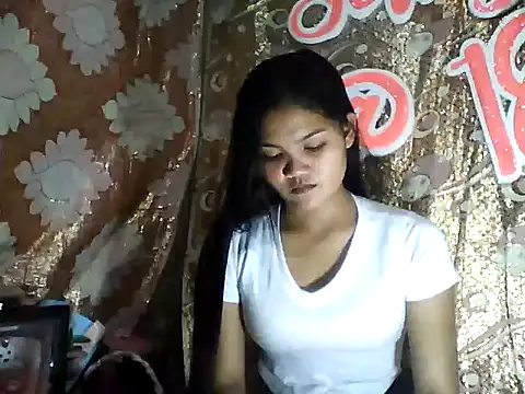 Snapshot of PinaySkinnyJust18 chatting on 02/23/26, 09:28 PinaySkinnyJust18 online show from 02/23/26, 09:28