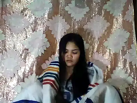 Snapshot of PinaySkinnyJust18 chatting on 03/15/26, 09:21 PinaySkinnyJust18 online show from 03/15/26, 09:21