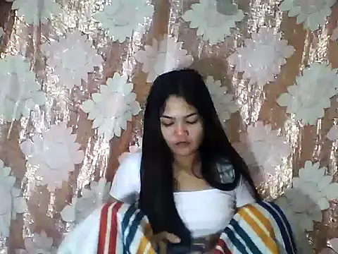 Snapshot of PinaySkinnyJust18 chatting on 03/16/26, 09:19 PinaySkinnyJust18 online show from 03/16/26, 09:19