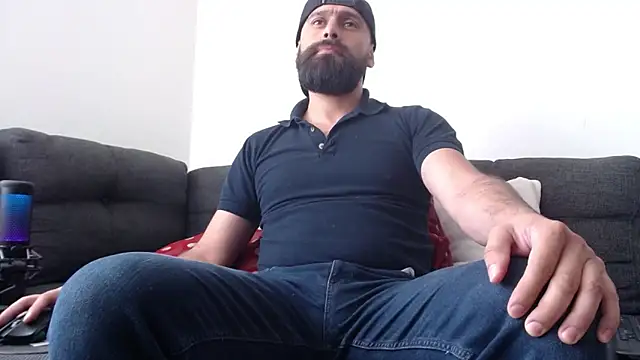 Snapshot of SpermsBank chatting on 01/13/25, 03:58 SpermsBank online show from 01/13/25, 03:58