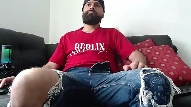 Snapshot of SpermsBank chatting on 01/26/25, 06:37 SpermsBank online show from 01/26/25, 06:37