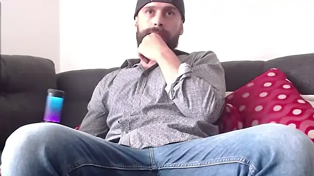 Snapshot of SpermsBank chatting on 02/07/25, 09:58 SpermsBank online show from 02/07/25, 09:58