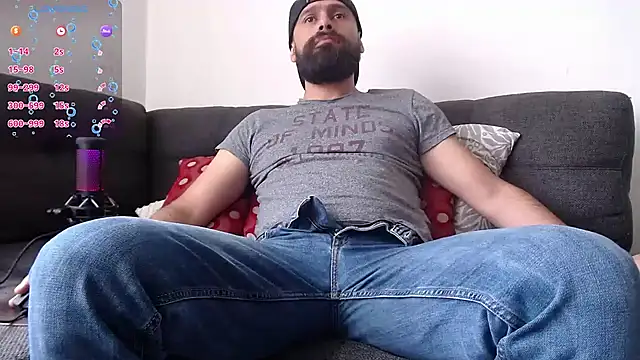 Snapshot of SpermsBank chatting on 02/17/25, 02:59 SpermsBank online show from 02/17/25, 02:59