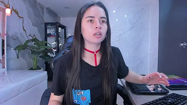 Qetsyah tf online show from 02/19/26, 01:07