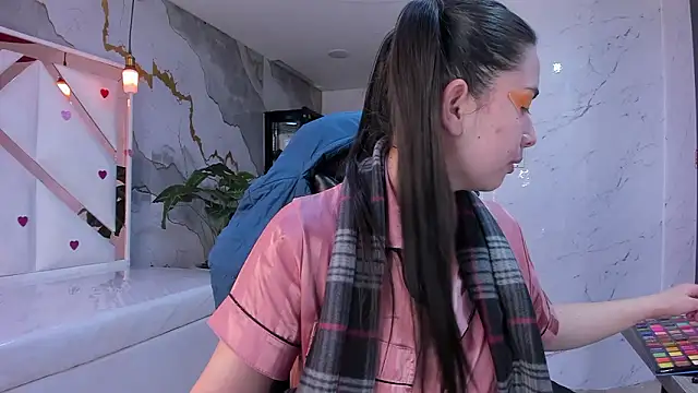 Qetsyah tf online show from 02/20/26, 01:11