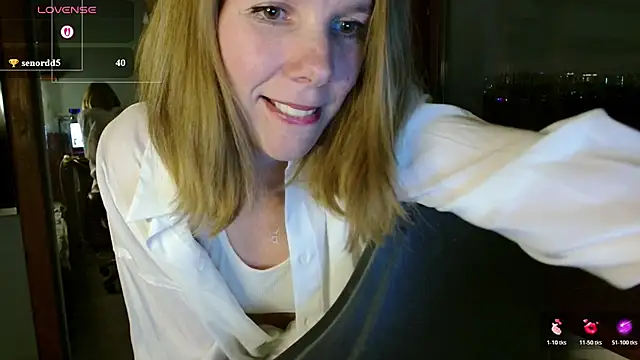 Snapshot of Daisy_Lovely chatting on 05/01/26, 04:33 Daisy Lovely online show from 05/01/26, 04:33