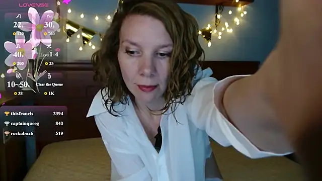Snapshot of Daisy_Lovely chatting on 05/06/26, 04:08 Daisy Lovely online show from 05/06/26, 04:08