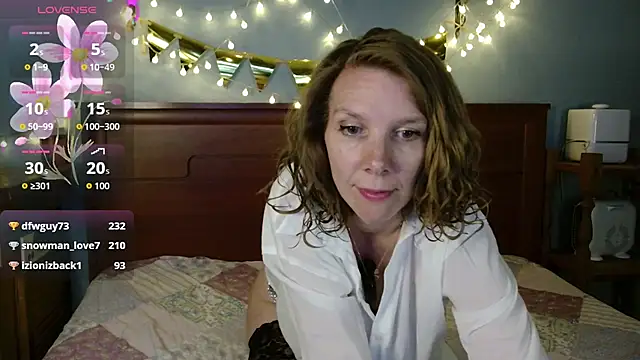 Snapshot of Daisy_Lovely chatting on 05/15/26, 04:19 Daisy Lovely online show from 05/15/26, 04:19
