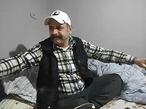 Snapshot of Biracikral chatting on 02/03/26, 05:18 Biracikral online show from 02/03/26, 05:18