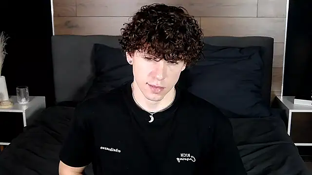 TylerGibson online show from 02/06/26, 04:10