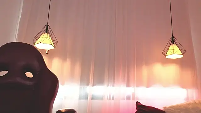 parisblue  online show from 01/17/26, 03:28