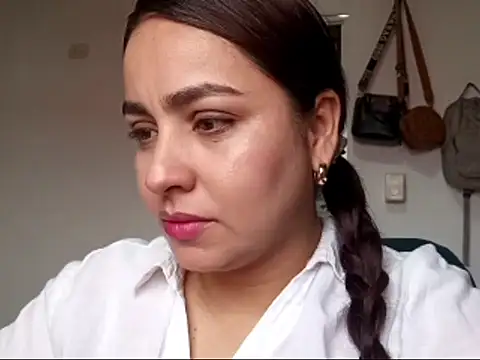 lunitahoney13 online show from 02/20/26, 12:49