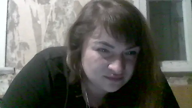 Snapshot of AllinaKis chatting on 06/18/26, 08:35 AllinaKis online show from 06/18/26, 08:35