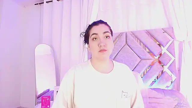 KathiaJenner online show from 05/22/26, 11:05