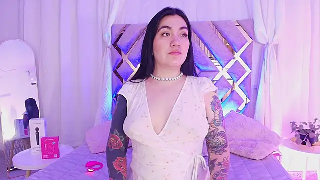 KathiaJenner online show from 05/28/26, 11:07