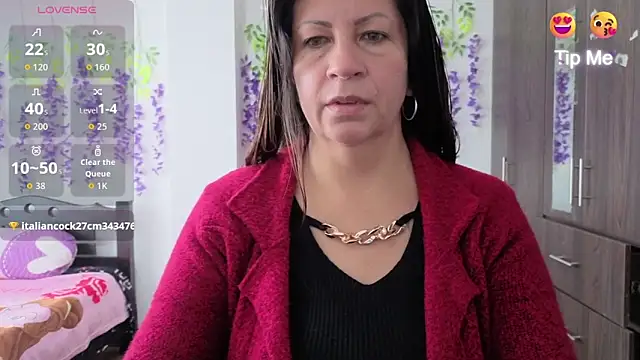 Snapshot of xxxMilexxx chatting on 03/11/26, 12:00 xxxMilexxx online show from 03/11/26, 12:00