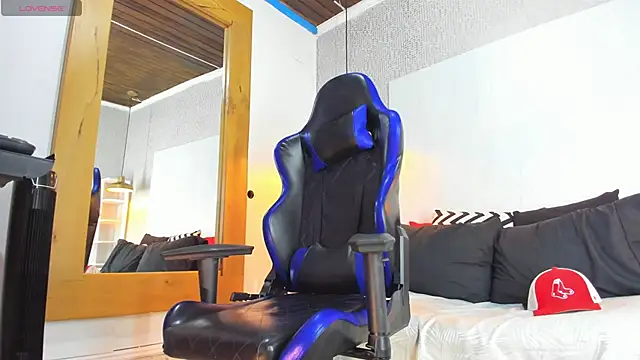 Dusan Grey77 online show from 02/13/26, 04:08