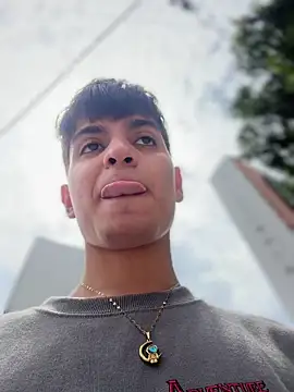 Snapshot of Naim_TheKing chatting on 03/19/26, 06:23 Naim TheKing online show from 03/19/26, 06:23