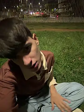 Snapshot of Naim_TheKing chatting on 03/24/26, 11:43 Naim TheKing online show from 03/24/26, 11:43